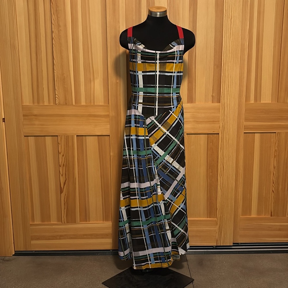 NWT Aria Dress Plaid Large - Untitled in Motion